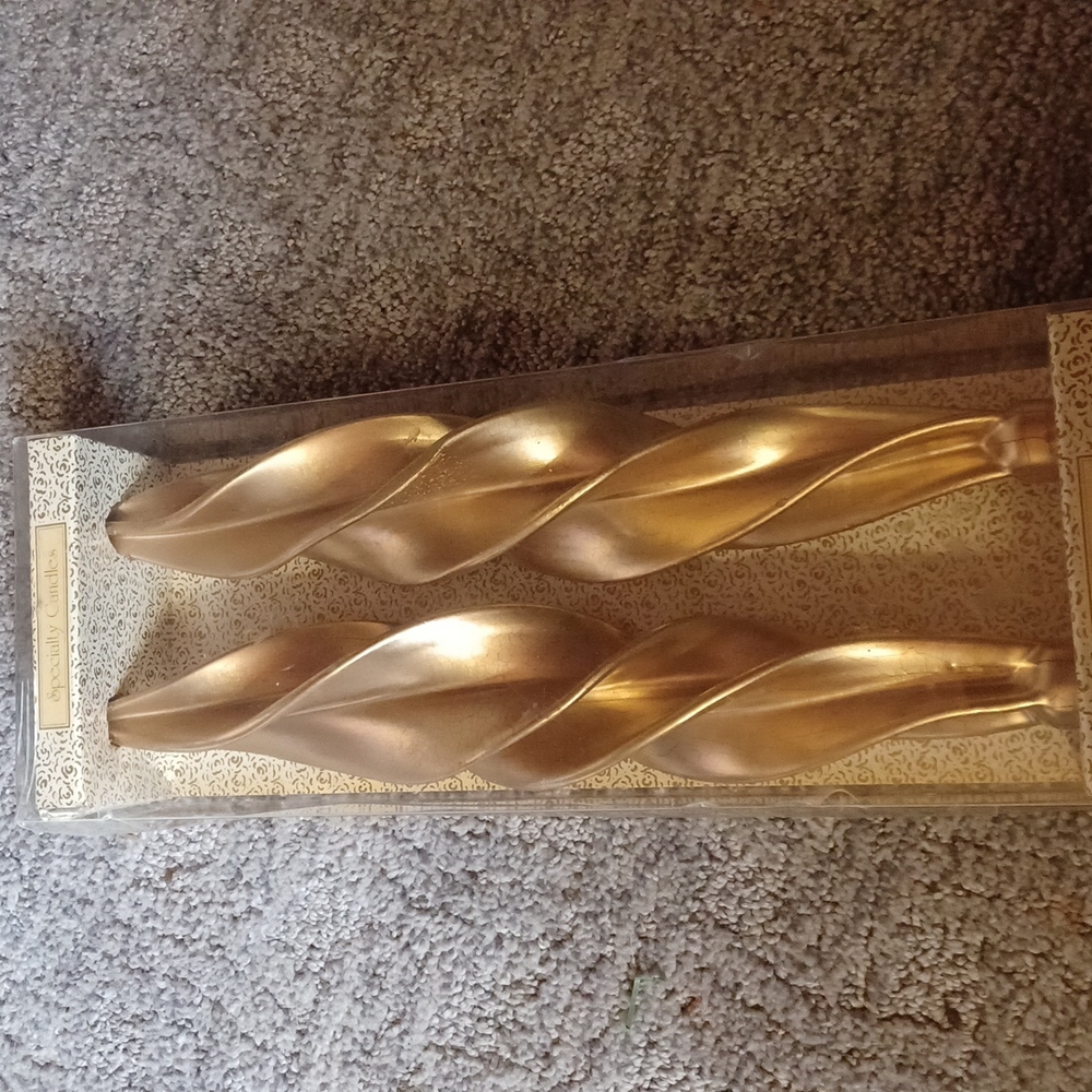 Luxury Vintage Gold] Spiral Taper Candles